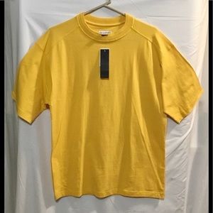 NWT Methode Hibiscus Yellow Short Sleeve Tee